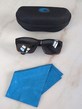 Costa Del Mar Sunglasses with Coconut Fade Frames